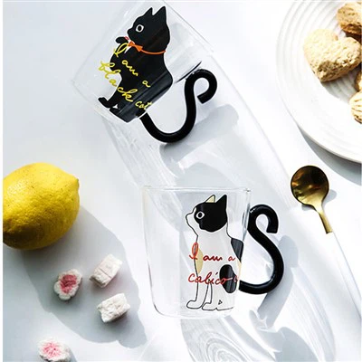 Mug Kaca Dengan Stiker Anak Kucing