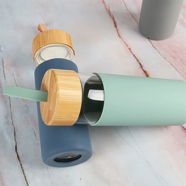 550ml High Borosilicate Glass Water Bottle 2024 With Silicone Sleeve And Bamboo Lid